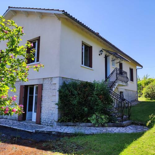 Les C�tes A Perfect Family Getaway With Stunning Views!