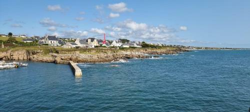Face � L'oc�an, Bretagne Authentique � Pors-poulhan