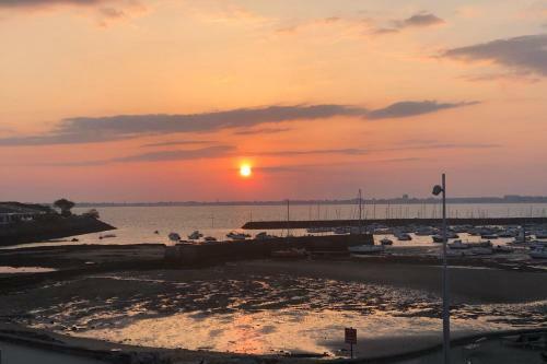 Apartamento Beautiful Renovated Studio With Sea View!