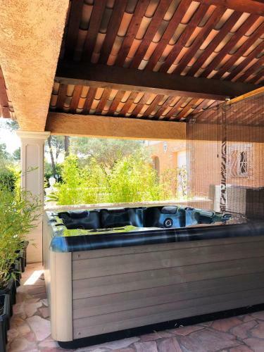 Exceptionnel Villa Venica Entre Cannes And Saint Tropez
