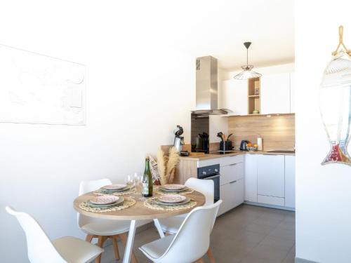 Apartment Passage Saint-cl�ment