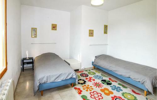 Beautiful Home In Robion With Wifi And 2 Bedrooms