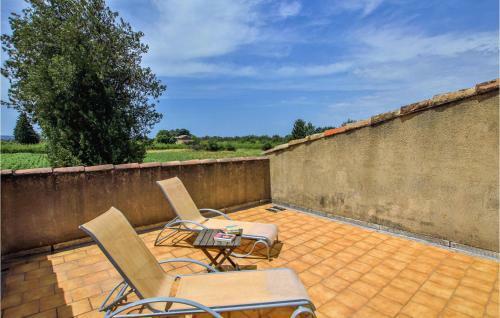 Beautiful Home In Robion With Wifi And 2 Bedrooms