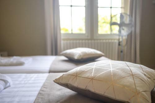 Bed & Breakfast Manoir Le Coutureau Maisons D'h�tes