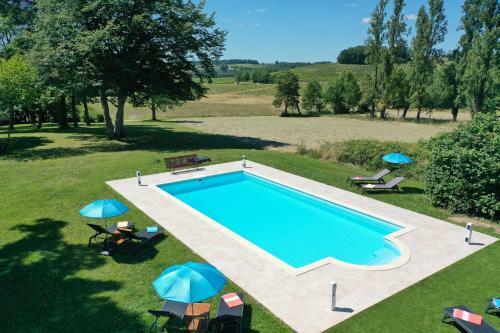 Bed & Breakfast Manoir Le Coutureau Maisons D'h�tes