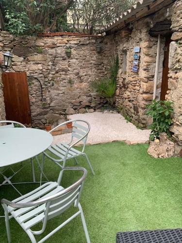 Jolie Petite Maison Chaleureuse