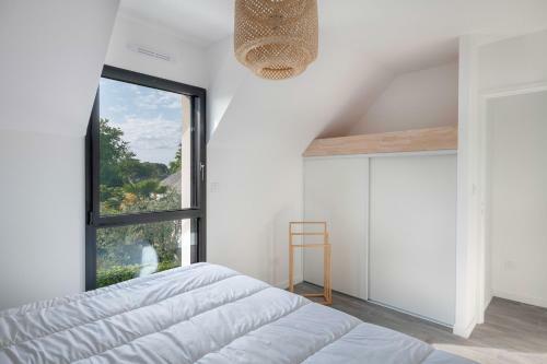 Maison Moderne Avec Piscine Et Jacuzzi Pour 15 Personnes !