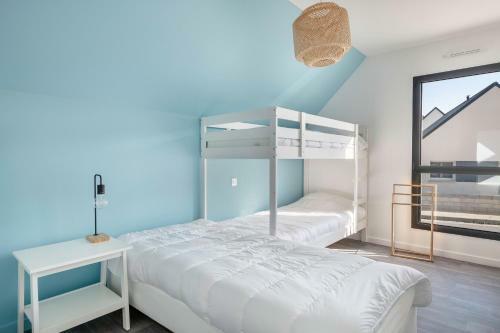 Maison Moderne Avec Piscine Et Jacuzzi Pour 15 Personnes !