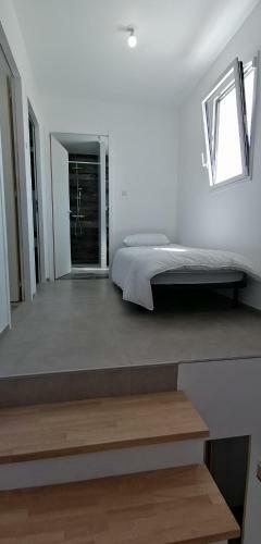 Jolie Maison Neuve Avec Jacuzzi