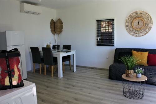 Appartement Rez-de-jardin Entre Gard Et Ard�che