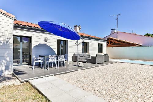 Jolie Maison � Saint Jean de Monts Avec Piscine