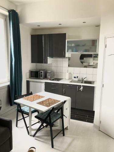 Apartamento Studio Lumineux Saint-ideuc � 1km de La Plage