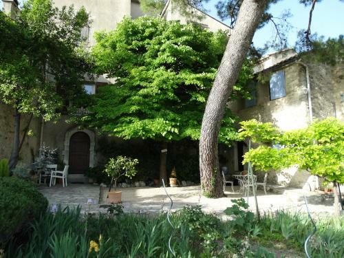 Hostal Le Clos Du Tilleul