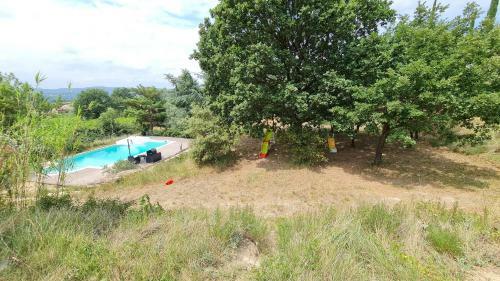 Les 2 Mazets Proven�aux