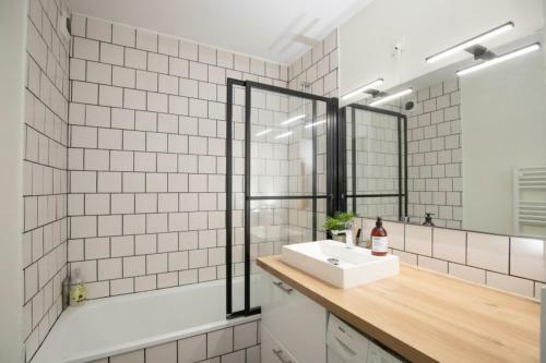 Apartamento Bright And Cosy 68 M In Saint-ouen!