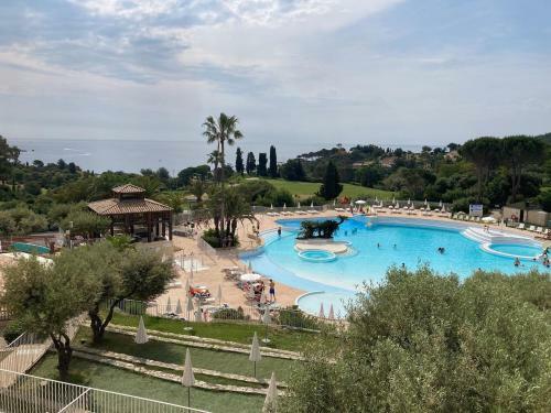 Apartamento Studio Cabine Village Cap Esterel Avec Wifi