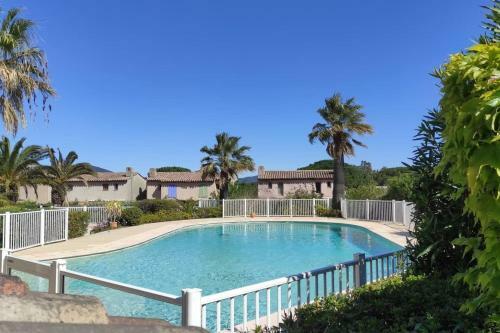 Nice 45 M With Pool-garden Near The Sea!