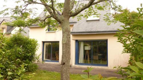 Maison Familiale 7 Pers. Avec Jardin � Vannes/s�n�