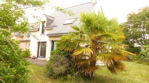 Maison Familiale 7 Pers. Avec Jardin � Vannes/s�n�