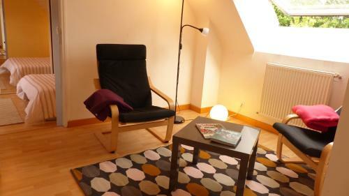 Maison Familiale 7 Pers. Avec Jardin � Vannes/s�n�