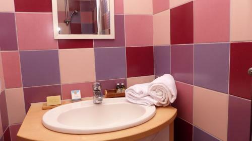 Maison Familiale 7 Pers. Avec Jardin � Vannes/s�n�
