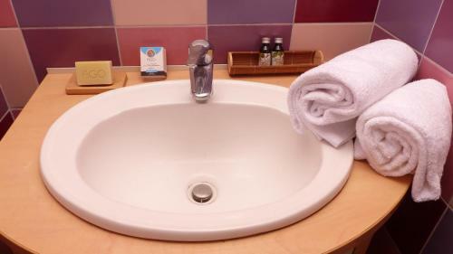 Maison Familiale 7 Pers. Avec Jardin � Vannes/s�n�