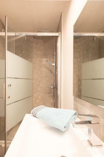 Apartamento Id�al Couple Jacuzzi Et Jolie Cour Int�rieure
