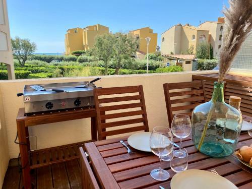 Apartamento Terrasse Vue Mer 2 Pi�ces � Leucate Avec Piscine
