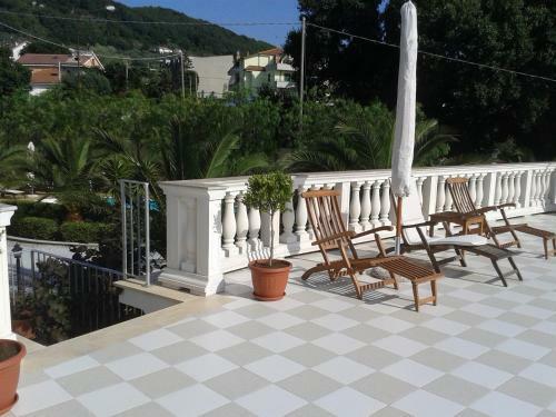 Villa Elisa B&B