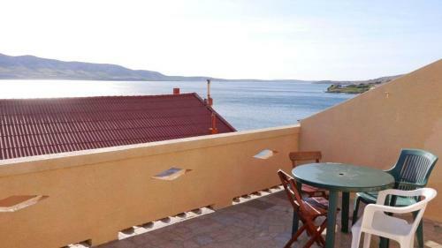 Apartments Davor