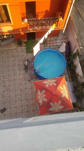 Lado Apartments