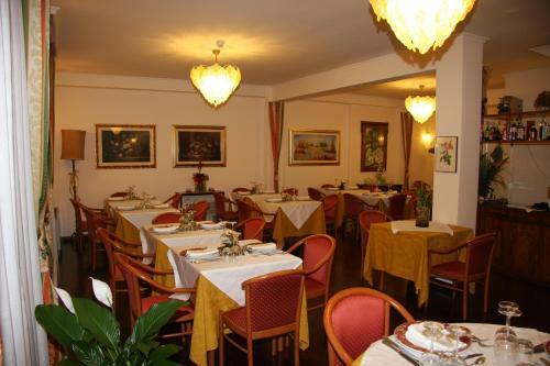 Clarice Hotel
