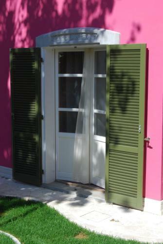 Hostal Mal� Suites