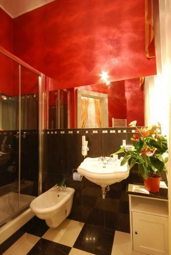 Hostal Mal� Suites