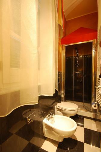 Hostal Mal� Suites