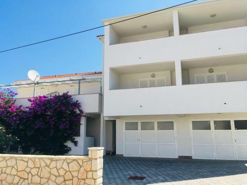 Novalja Apartments By Nena