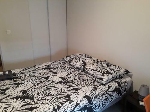Apartamento Studio Calme Face � L?h�pital Nord.