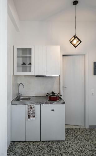Esmeralda Apartments