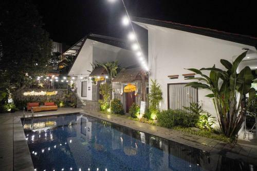 Omah Angkul Angkul Villa
