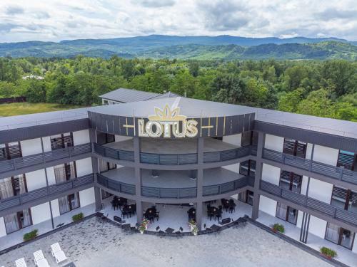 Hotel Lotus & Spa