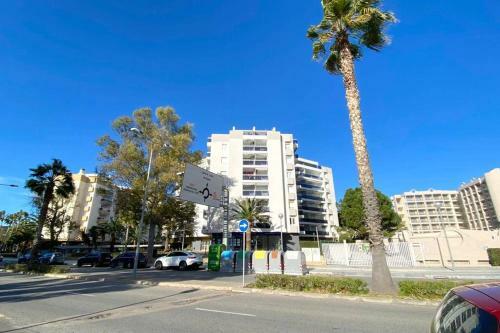 Apartamento Familiar Con Piscina A Pasos Del Mar