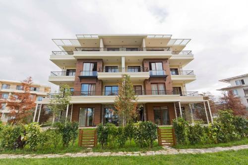 Luxury Apartment In Dreamland Oasis