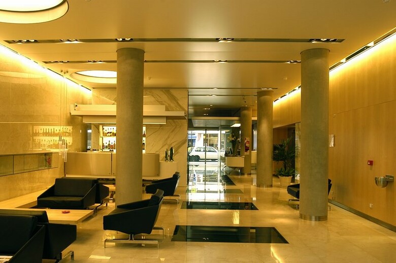 Hotel Ricana Ba Center
