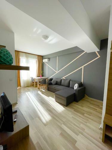 Summerland Beach Apartments