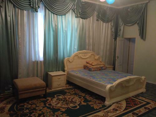 Hostal Julia Guesthouse