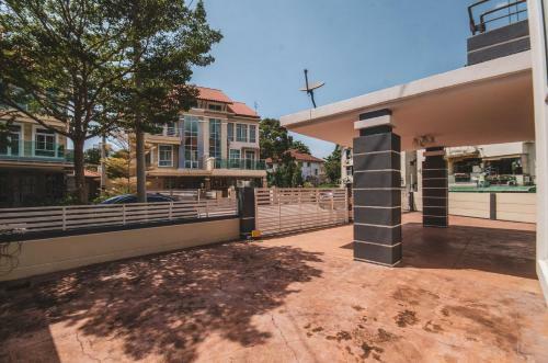Luxury Bungalow Bbq 25pax ?????? Georgetown 5500sf