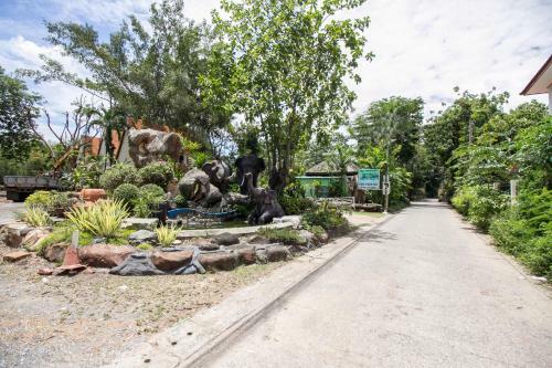 Hotel Oyo 987 Piyapruk Resort