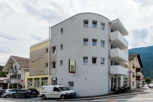 Hostal Hotel Du Pont