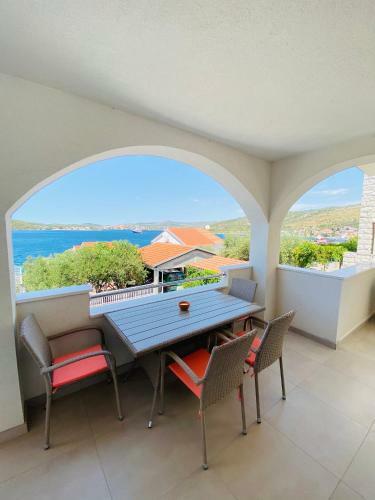 Apartmani Ana