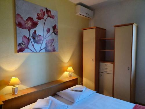 Hostal Bruna & Bartula